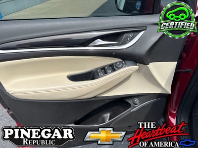 2021 Buick Enclave Essence
