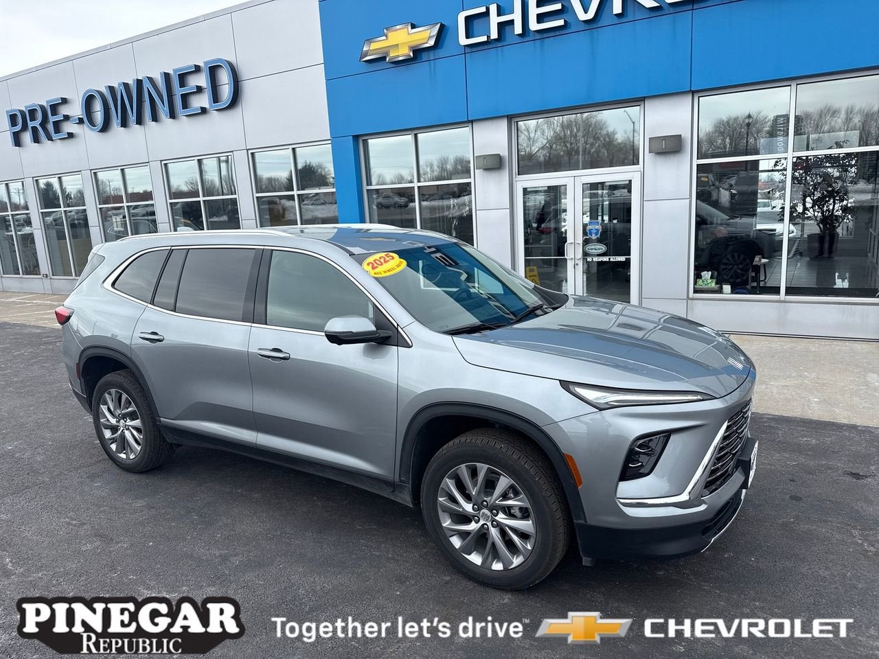 2025 Buick Enclave Preferred