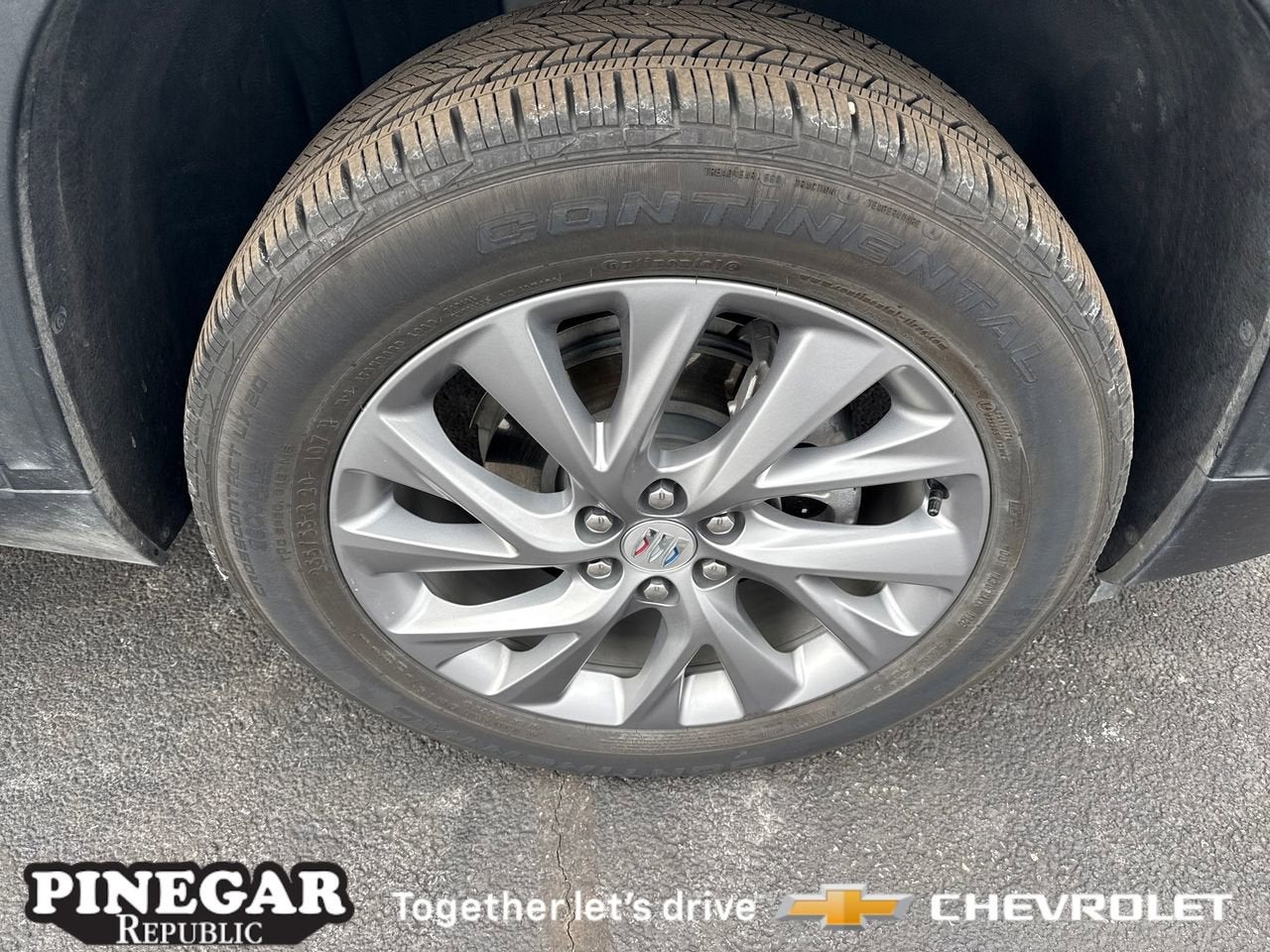 2025 Buick Enclave Preferred