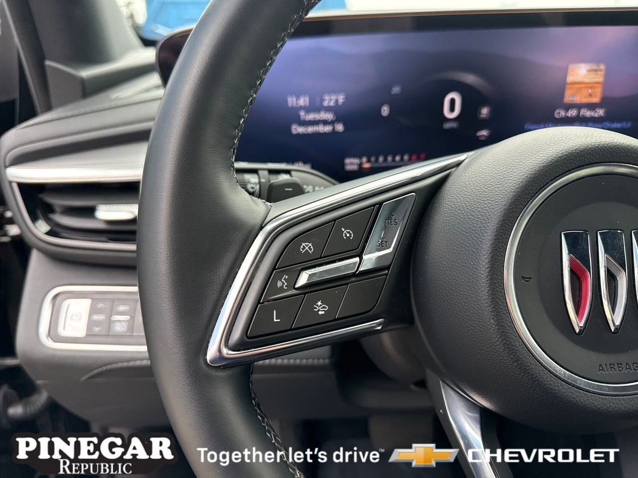 2025 Buick Enclave Preferred