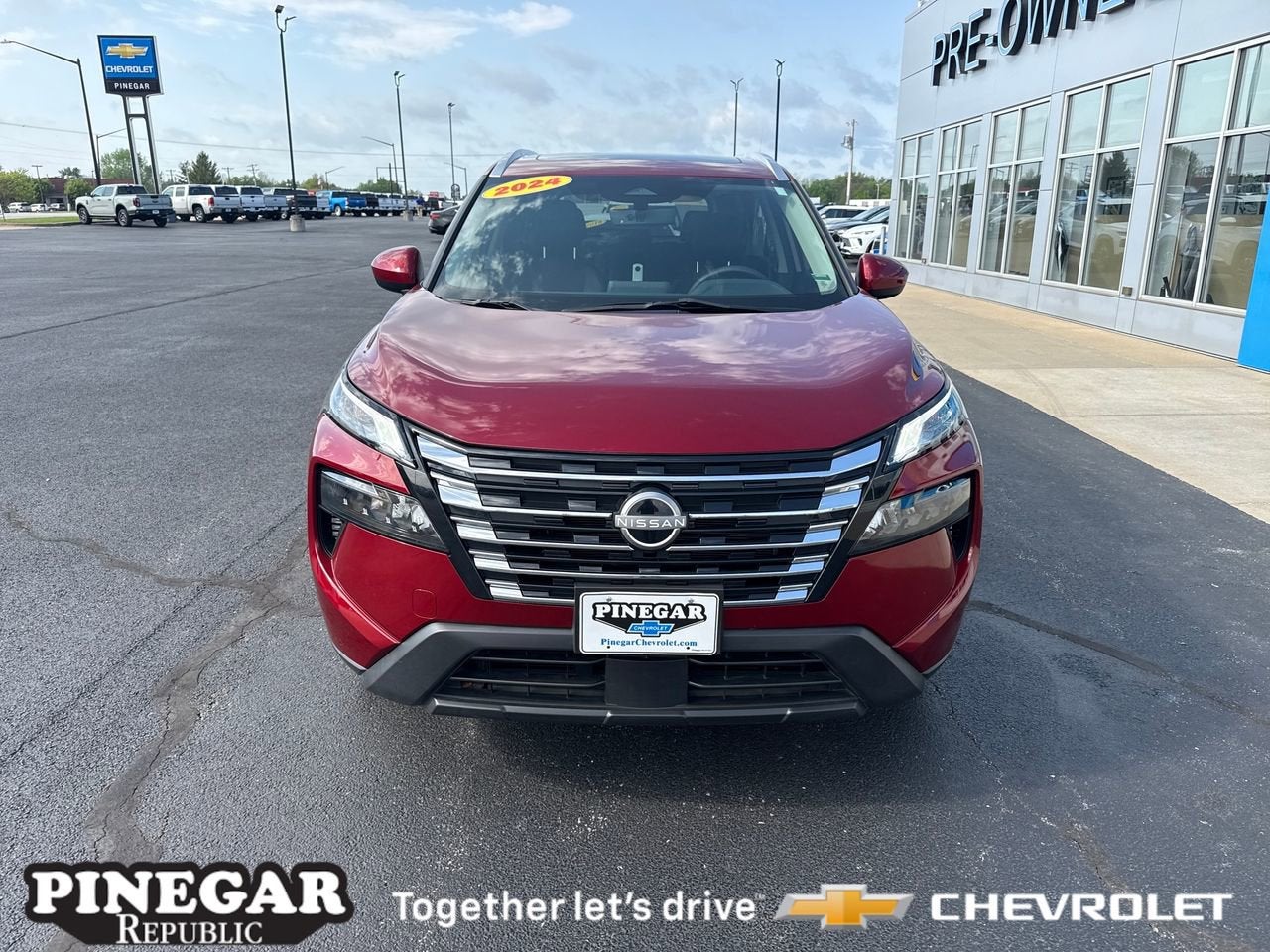 2024 Nissan Rogue SV