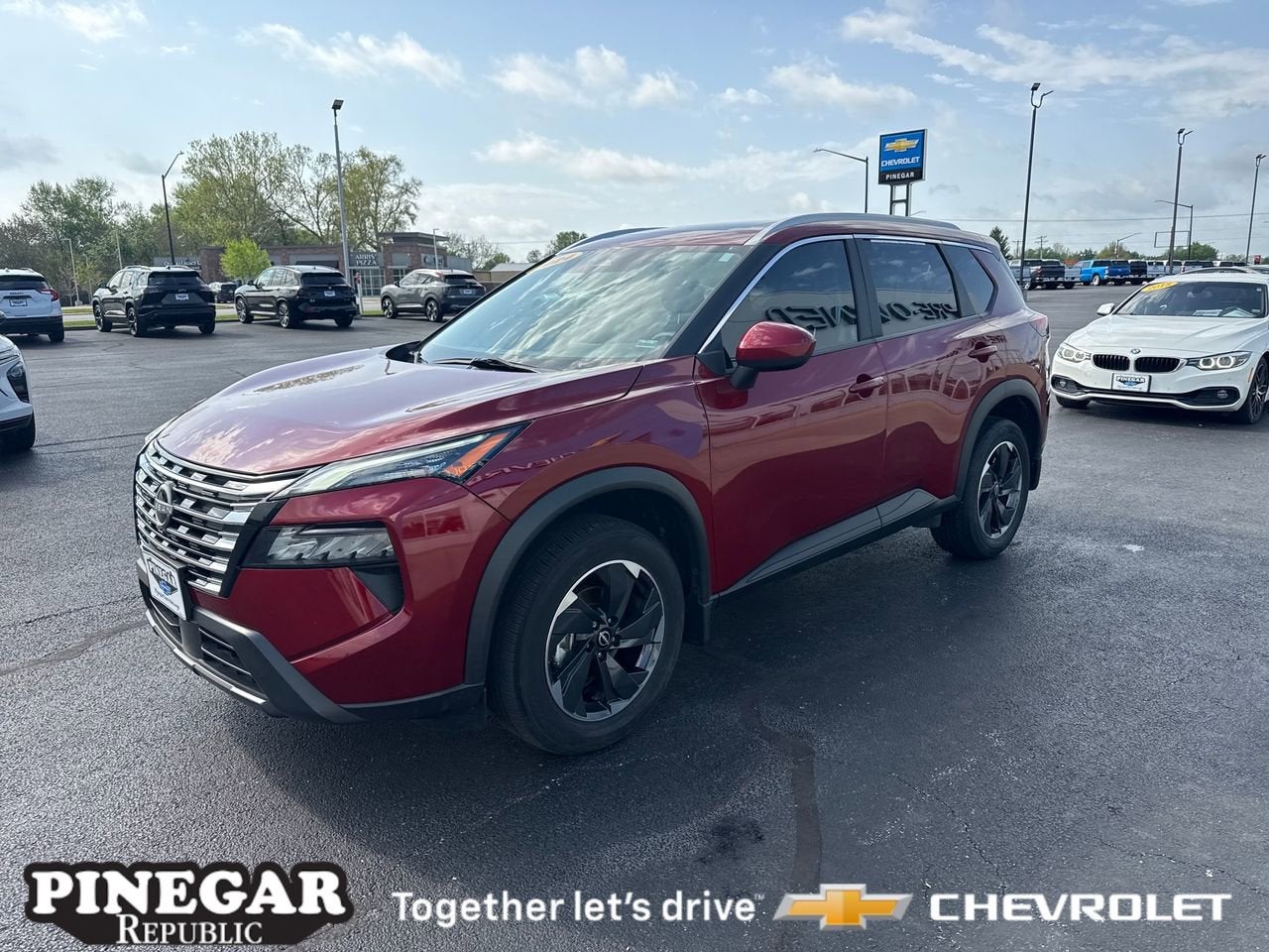 2024 Nissan Rogue SV