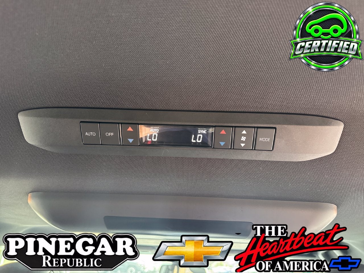 2025 Toyota Sienna Woodland Edition