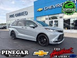 2025 Toyota Sienna Woodland Edition