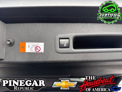 2025 Toyota Sienna Woodland Edition