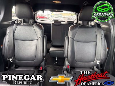 2025 Toyota Sienna Woodland Edition
