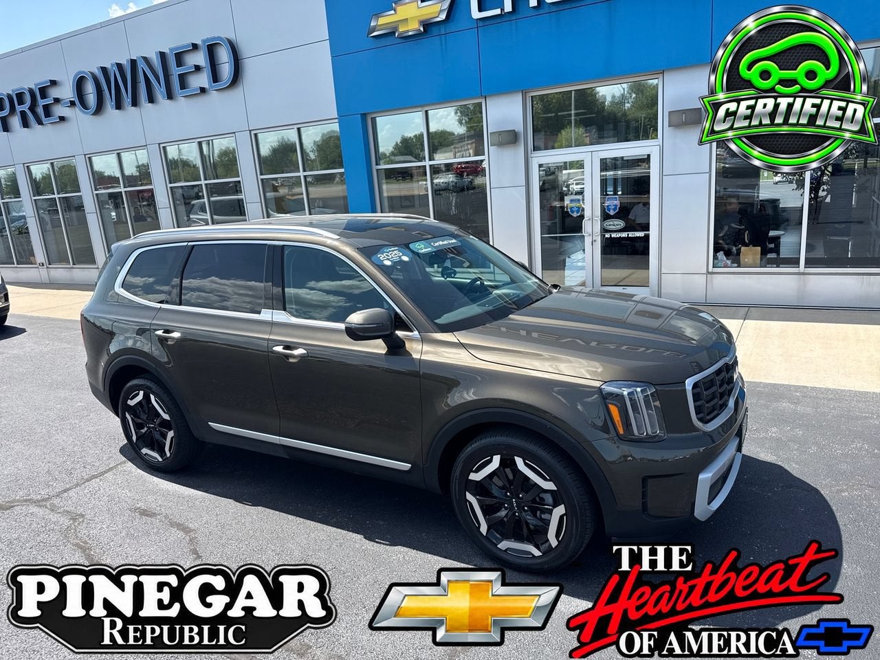 2025 Kia Telluride S