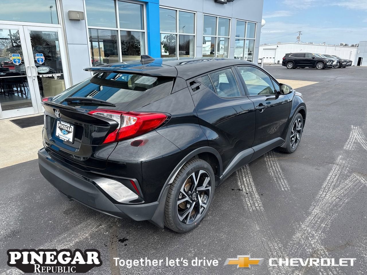 2021 Toyota C-HR LE