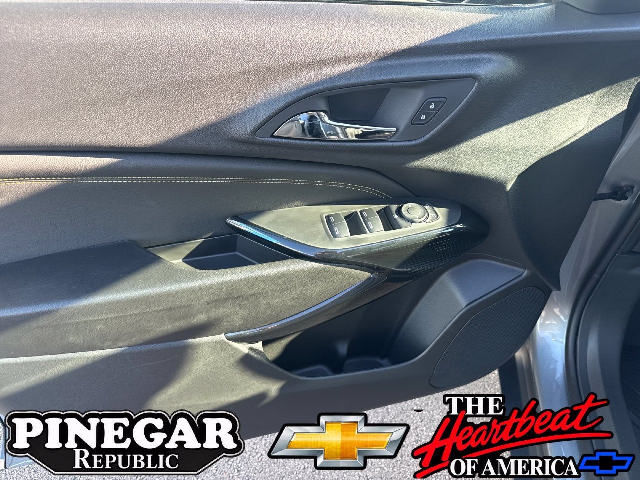 2026 Chevrolet Trax LT - Photo 17
