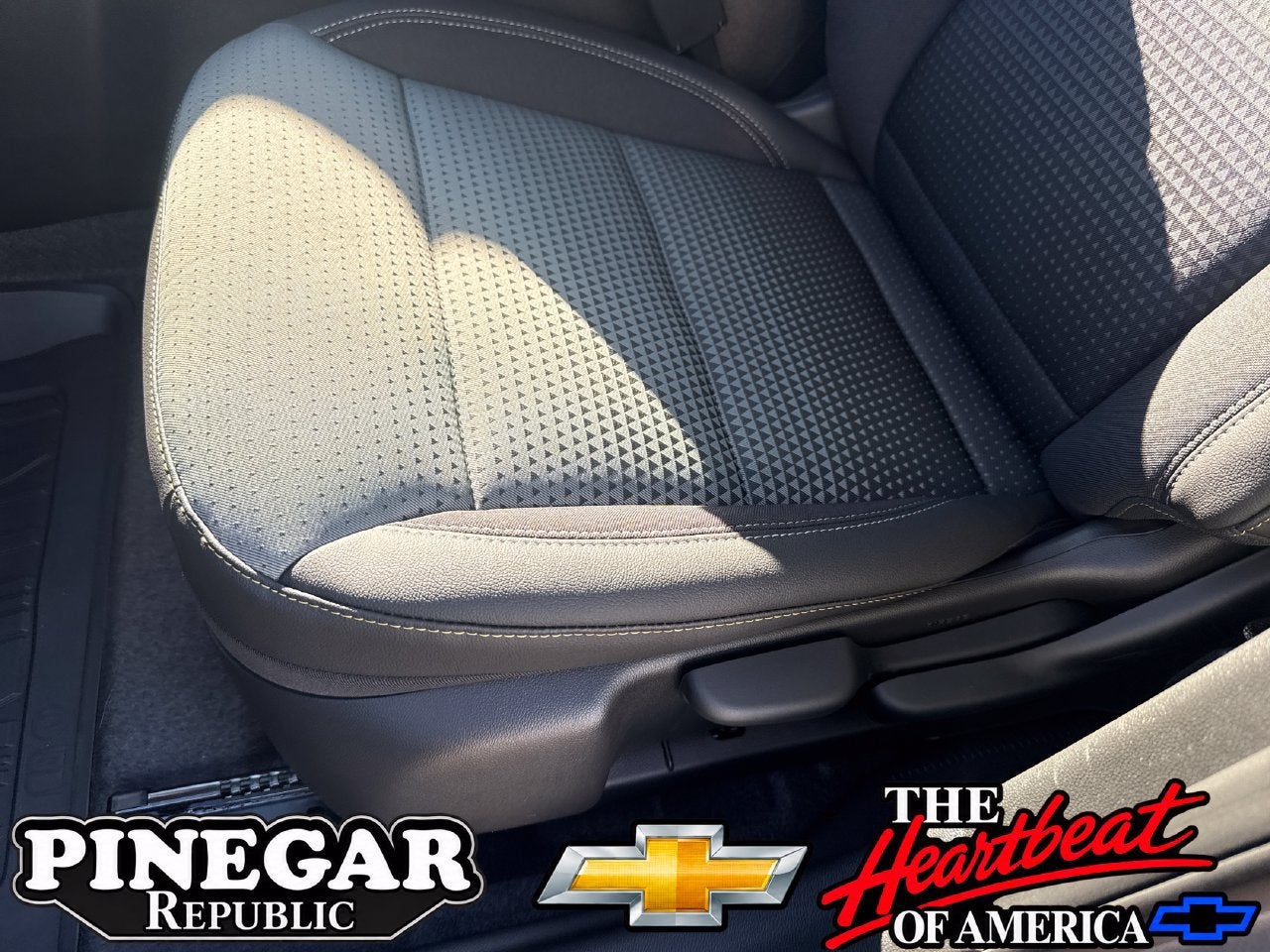 2026 Chevrolet Trax LT - Photo 20