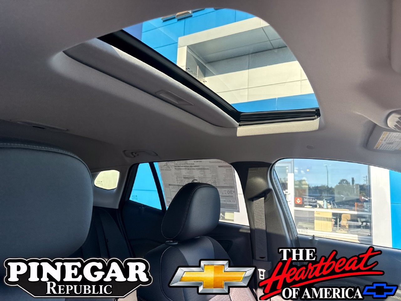 2026 Chevrolet Trax LT - Photo 8