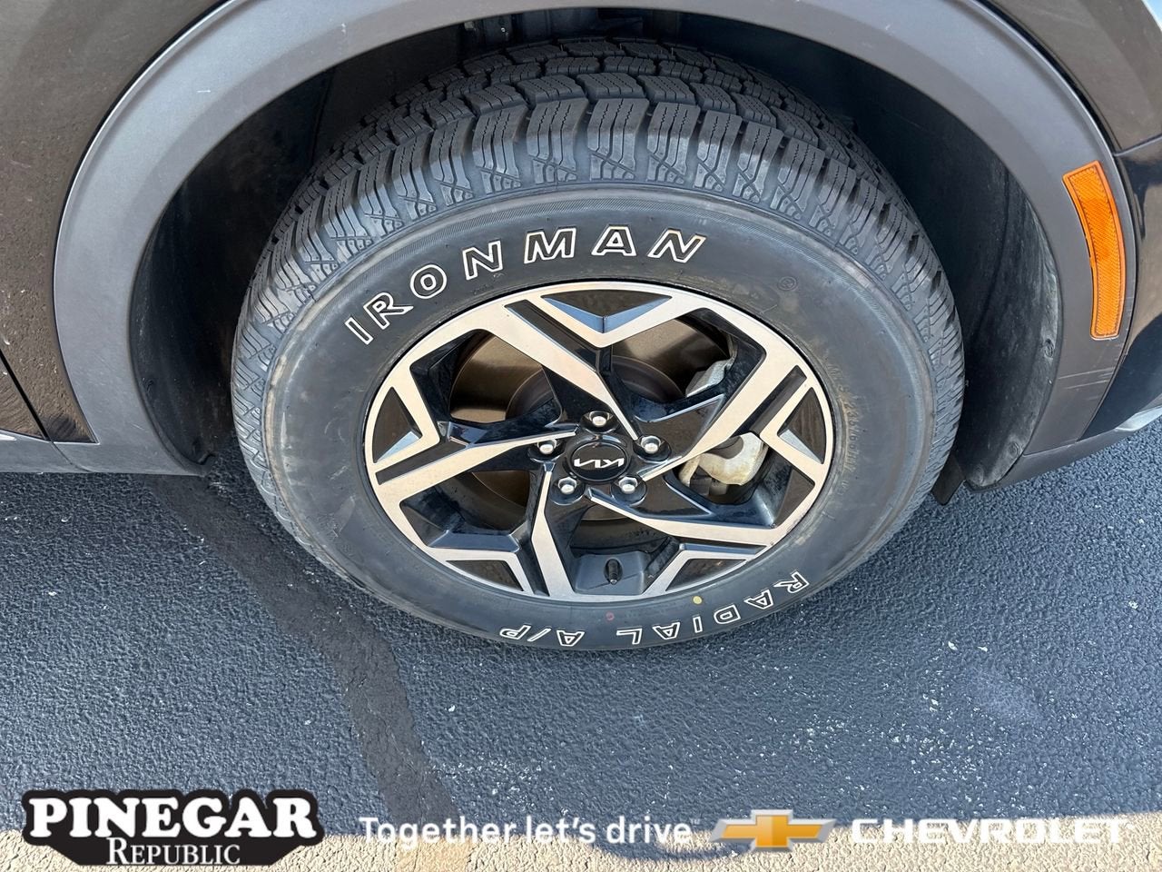 2024 Kia Sportage LX