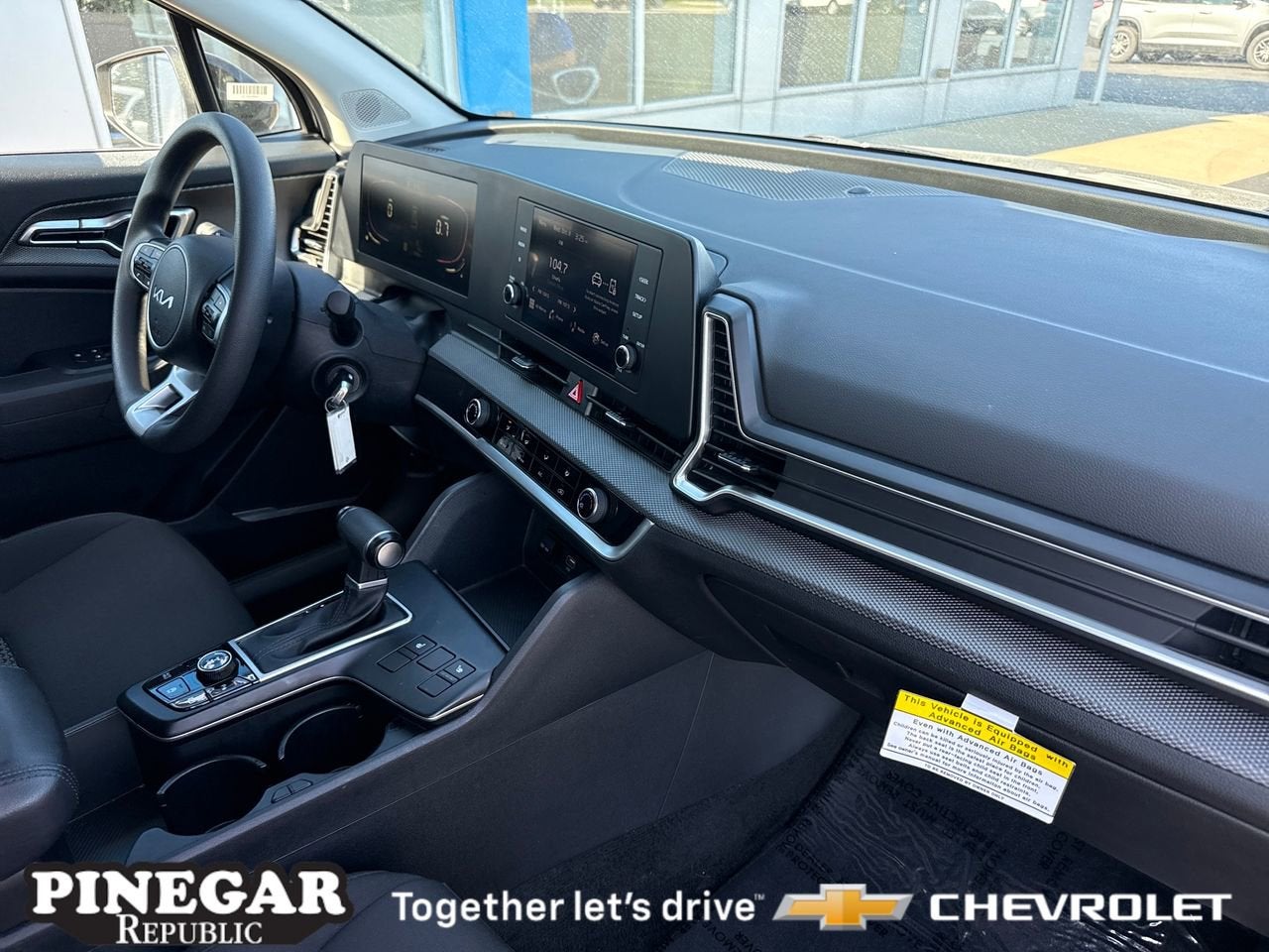 2024 Kia Sportage LX