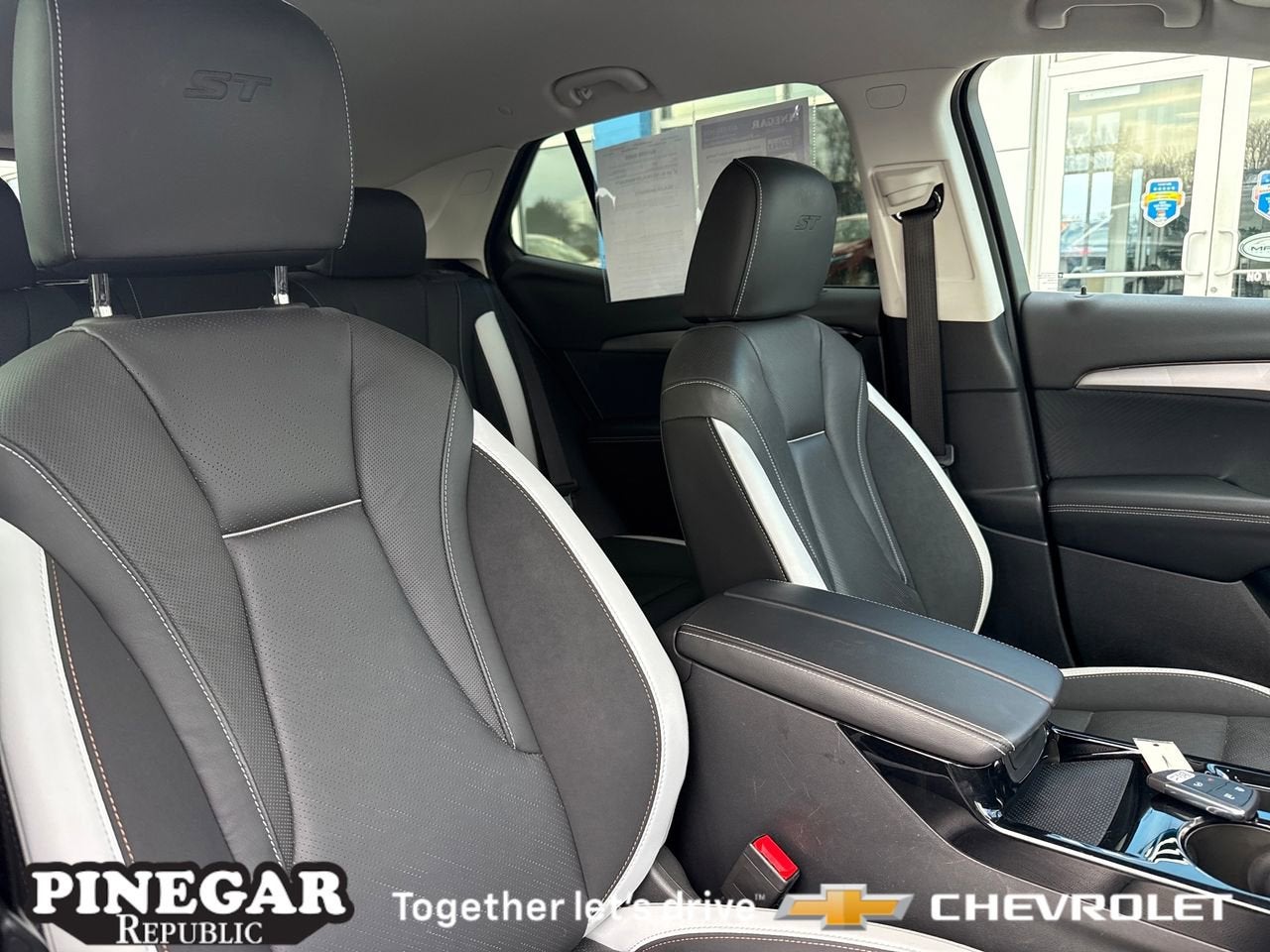 2025 Buick Envision Sport Touring