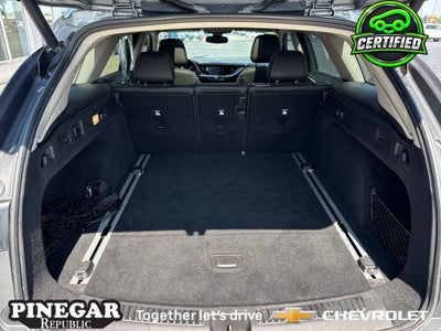 2018 Buick Regal TourX Essence