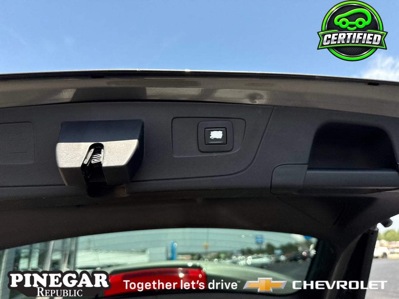 2018 Buick Regal TourX Essence