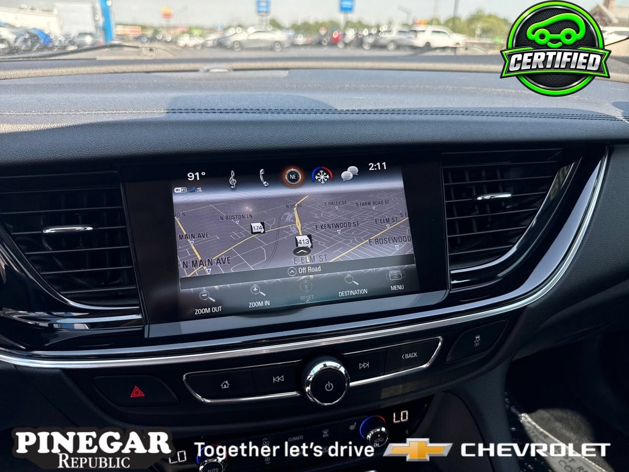 2018 Buick Regal TourX Essence
