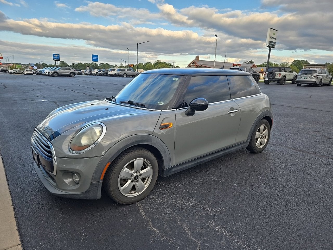 2016 MINI Cooper