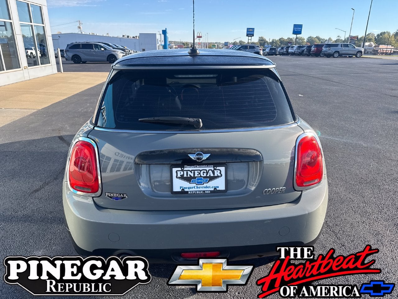 2016 MINI Hardtop Cooper