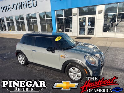 2016 MINI Hardtop Cooper